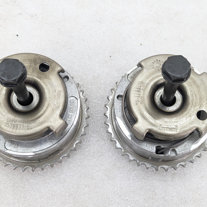 BMW E90 E92 E93 335i 335xi N55 Engine Intake Camshaft Timing Gear Set 7578877