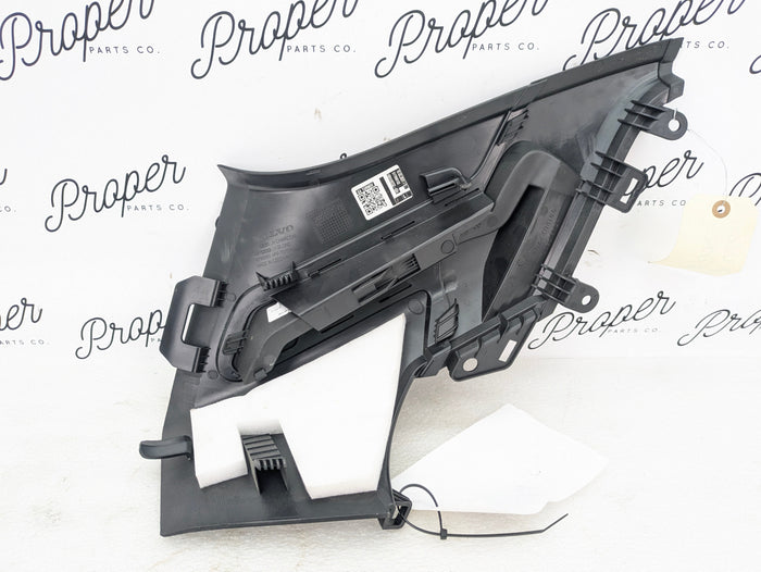 2021 Volvo V60 T6 R-Design Left Black D Pillar Trim Panel 32132031