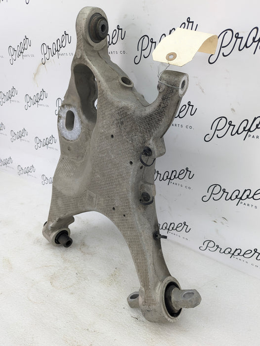 2021 Volvo V60 T6 R-Design Left/Driver Side Rear Lower Control Arm 32292407