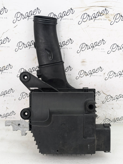 BMW E90 E92 E93 335xi 335i E82 E88 135i N55 Engine Intake Air Box Filter Housing 7599284