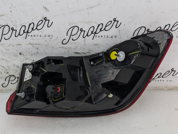 BMW G20 330ix M340ix 330ex G80 M3 Pre-LCI Left/Driver Side Outer LED Tail Light 7495085/63217420451