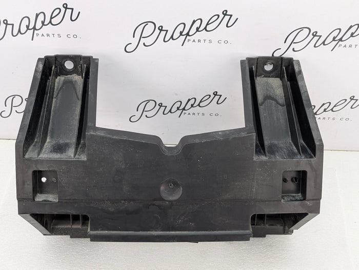 Chevrolet C7 Corvette Stingray Rear Bumper Center Support Mounting Bracket Carrier 23169479