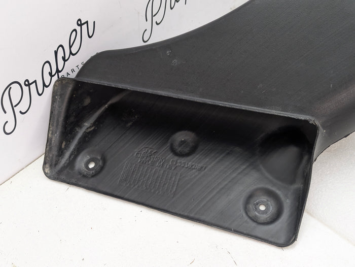 Chevrolet C7 Corvette Stingray Rear Left/Driver Side Automatic Transmission Fluid Cooler Air Duct 84241510/22793183