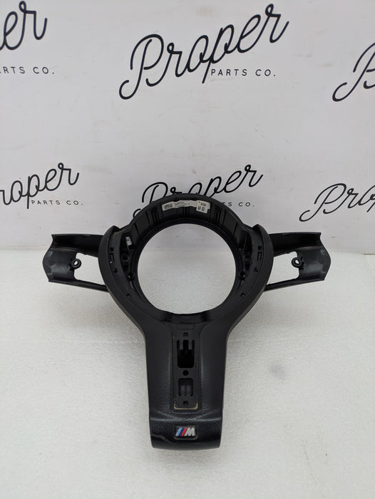 BMW F30 F31 F32 F33 F34 F36 335xi 3228xi 340xi 330xi 320xi M Sport Steering Wheel Trim 32307846032/3075842 *DAMAGED*