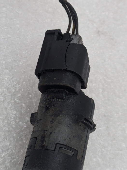 BMW E60 E61 M5 Front Bumper Harness & Parking Aid Ultrasonic Sensors White 6989071