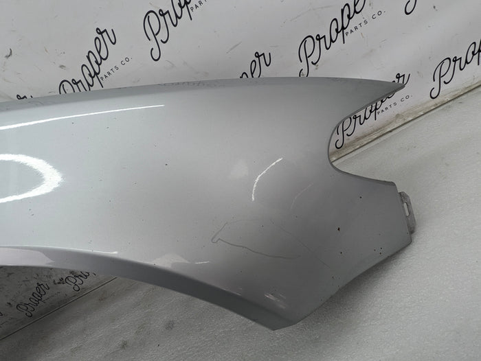 BMW E46 330ci Facelift Coupe Convertible Passenger Front Right Fender Titan-Silber (354)