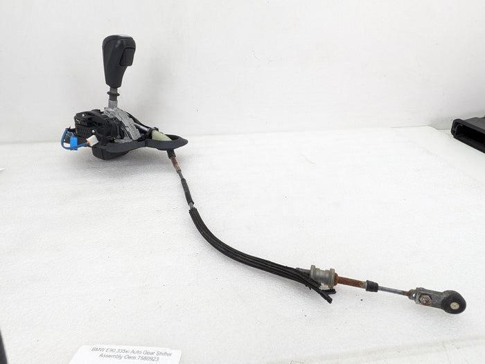 BMW E90 E91 E92 335xi AWD Automatic Transmission Gear Shifter Steptronic & Shift Knob 7580923