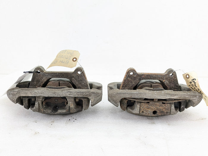 BMW E91 E92 E93 E90 335i/335xi Front Brake Calipers 34116773201/34116773202