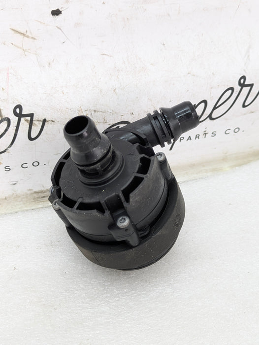 BMW F36 F30 F32 F33 F34 440xi 340xi B58 Engine Auxiliary Coolant Water Pump 8605322