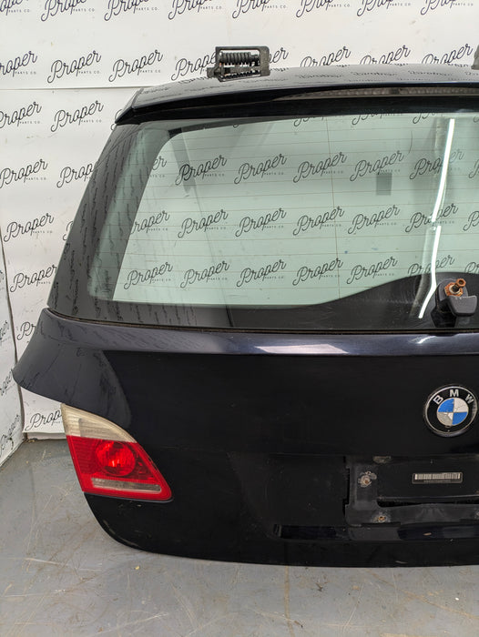 BMW E61 530xi 545xi 525xi Wagon Rear Hatch Trunk Lid W/Lift Glass & Spoiler Carbon Black 41627130799