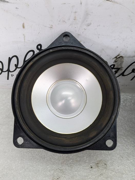 BMW E61 E60 5 Series Front/Rear Left/Right Door Logic 7 Speakers 65136930903