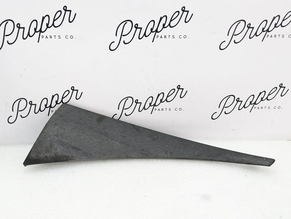 Chevrolet C7 Corvette Stingray Rear Right/Passenger Side Splash Shield Wheel Arch Molding Trim 23489905