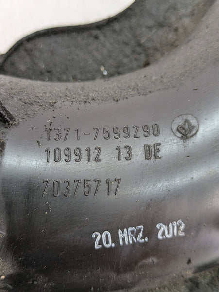 BMW E92 E93 E90 335i/E82 E88 135i N55 Turbocharger Inlet Air Duct 7599290