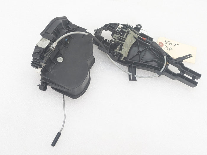 BMW E70 X5 M/E71 X6 M Right/Passenger Side Door Lock Actuator & Handle Carrier 7229458