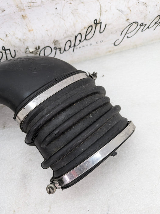 BMW E92 E90 E93 335xi 335i N55 Turbocharger Air Inlet Pipe Duct 7599286