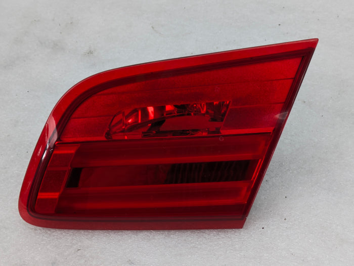 BMW E92 335xi 335i 328xi 328i LCI Right/Passenger Side Inner Trunk Tail Light 63217252780