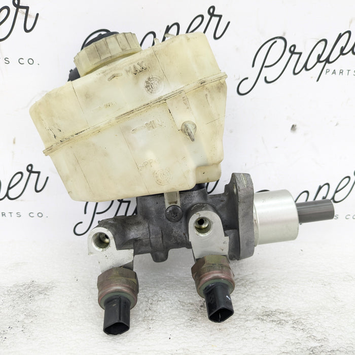 BMW E46 330ci 325ci Z4 DSC Brake Master Cylinder Tank Reservoir & DSC Switch 34336785666