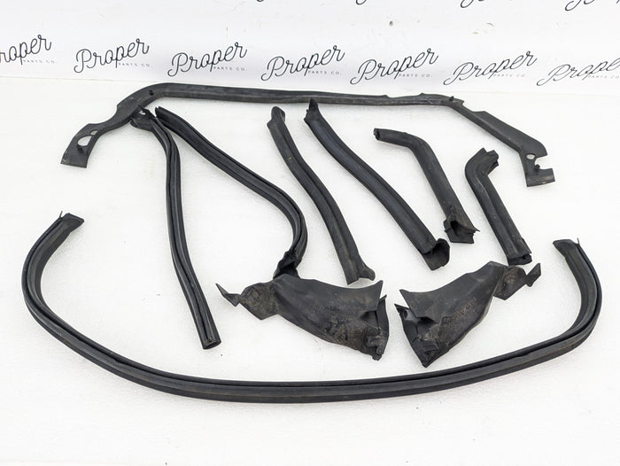 BMW E46 BMW E46 M3 330ci 328ci 325ci 323ci Misc. Engine Bay Hood Rubber Weather Seals Set