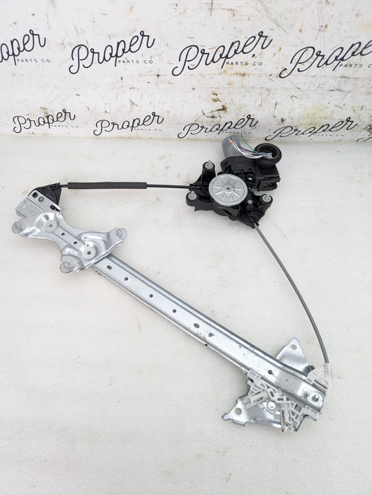 Toyota GZEA14 GR Corolla Front Left/Driver Side Door Window Regulator & Motor 85720-12570