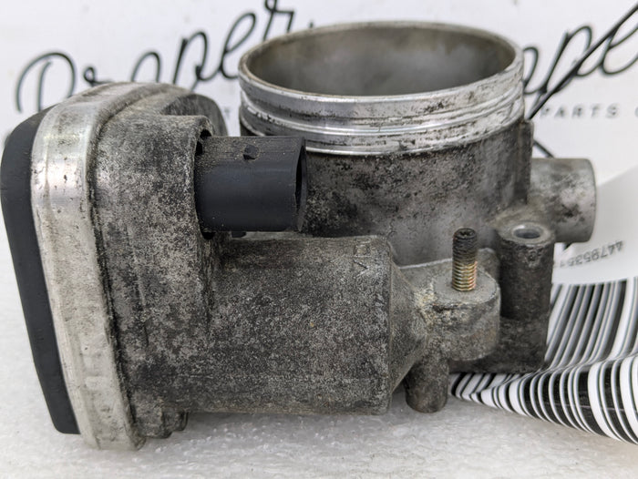 BMW E46 330ci 330xi 330i M54B30 3.0 Engine Intake Throttle Body 7502445