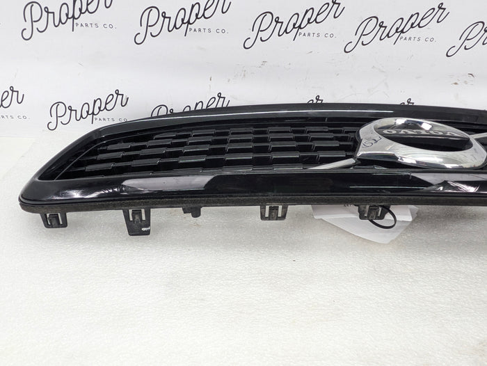 2021 Volvo V60 T6 R-Design Front Bumper Black Upper Grille 32132220