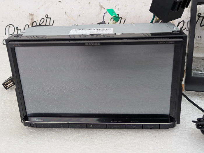 Porsche 996.2 911 Carrera 4 Kenwood eXcelon 6.95