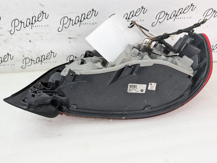 BMW F22 F23 228xi 230xi M235xi M240xi F87 M2 Pre-LCI Left/Driver Side Tail Light Assembly 7295427 *DAMAGED*