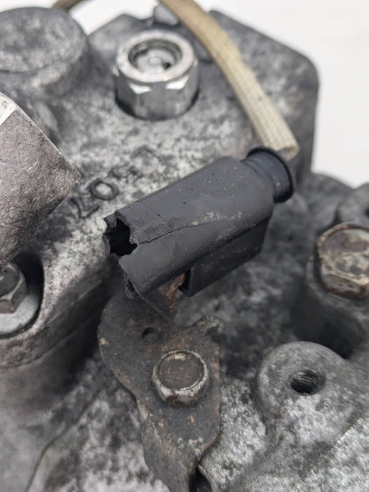 BMW E60 E61 M5 E63 E64 M6 S85 Air Conditioning AC Compressor 6933174