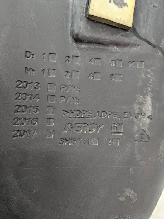 Chevrolet C7 Corvette Stingray Z51 Left/Driver Side Fuel Gas Tank 23170364
