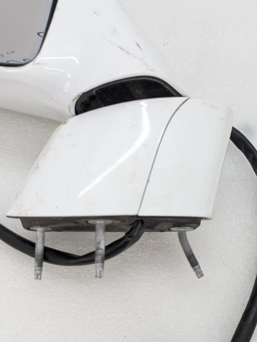 Chevrolet C7 Corvette Stingray Left/Driver Side View Mirror Assembly Arctic White (G8G) 22939303 *DAMAGED*