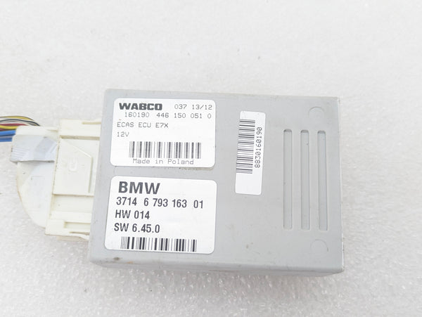 BMW E70 X5 M/E71 X6 M Air Suspension Control Module 37146793163
