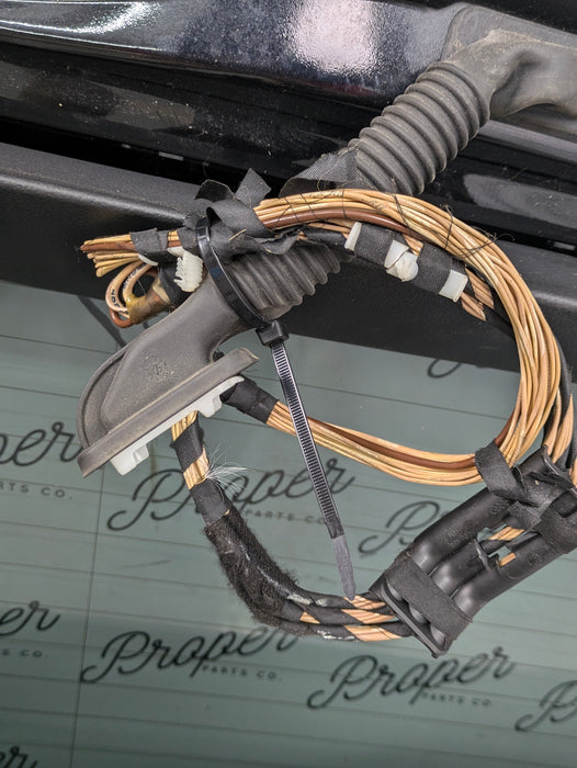 Volkswagen MK7/5G GTI Hatch Deep Black Pearl (LC9X) *DAMAGED*