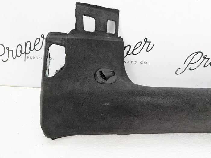 Chevrolet C7 Corvette Stingray Left/Driver Side Suede A-Pillar Interior Trim  941145AB/15241529 *DAMAGED*