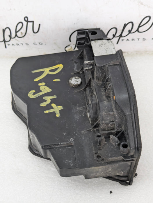 BMW F22 F23 228xi M235xi 230xi M240xi F87 M2 Right/Passenger Side Door Lock Actuator 7229458