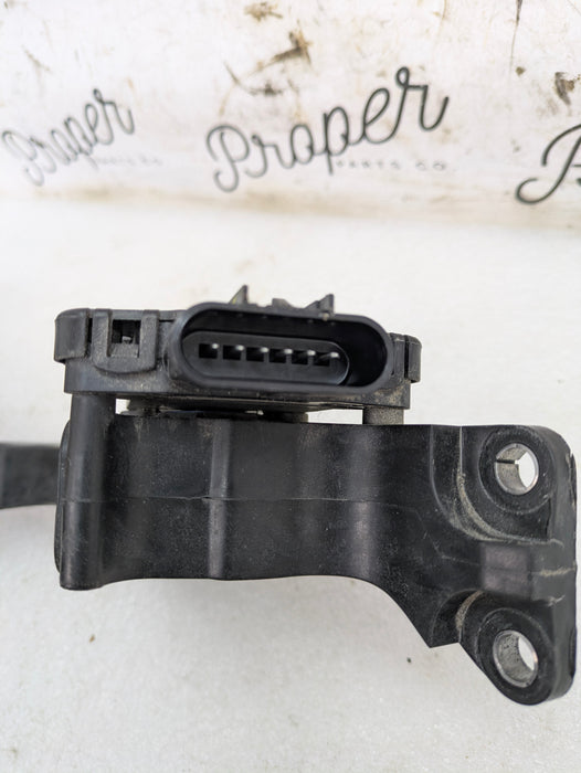 2015 Chevrolet 5th Gen Camaro 2SS Accelerator/Throttle/Gas Pedal & Travel Position Sensor 22741799