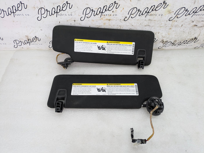 2018 Chevrolet 6th Gen Camaro 2SS Left & Right Black Cloth Sun Visor Set Pair 84117950/84117953
