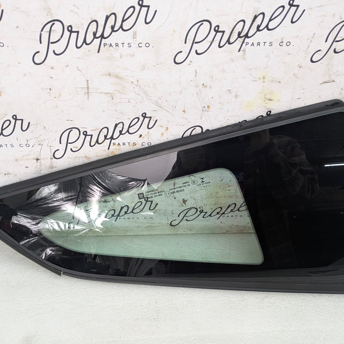 Chevrolet C7 Corvette Stingray Z51 Rear Right/Passenger Side Quarter Window Glass 84250099