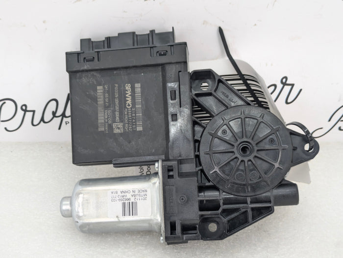 2021 Volvo V60 T6 R-Design Right/Passenger Side Front Door Window Motor/Door Lock Switch Module 31674757