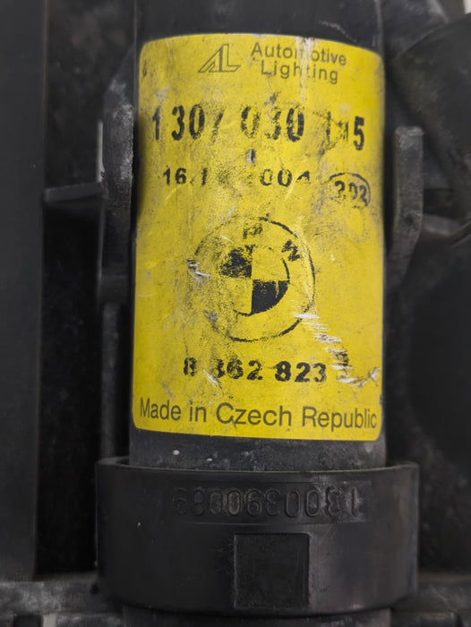 E46 M3 330ci 328ci 325ci 323ci 320i Headlight Bracket & Washer Sprayers Set Left Right 1301073017/1301073018