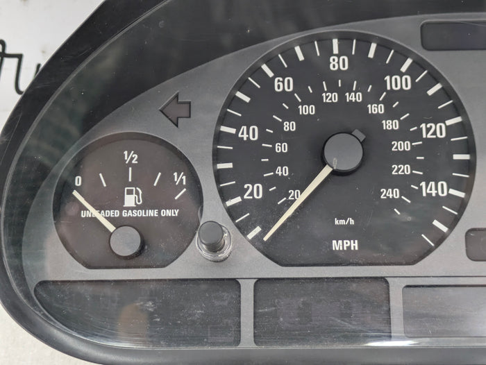 BMW E46 323i 325i 328i Sedan/Wagon USA Automatic MPH Gasoline Instrument Cluster Speedometer 6902371