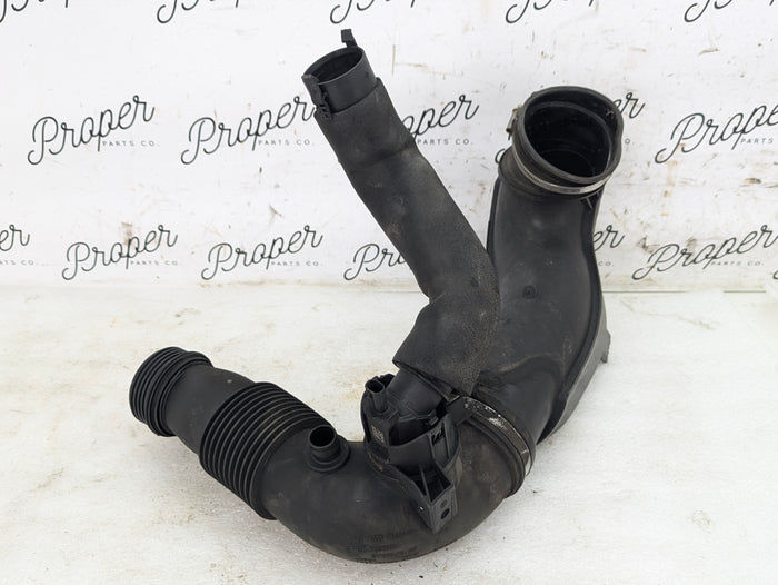 BMW F22 F23 228xi 228i N20 N26 Air Intake Tube Duct Pipe Hose 7605045/7605688