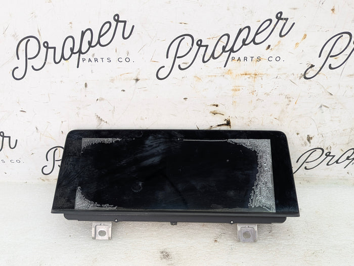 BMW F22 F23 228xi M235xi 230xi M240xi iDrive Navigation 8.8