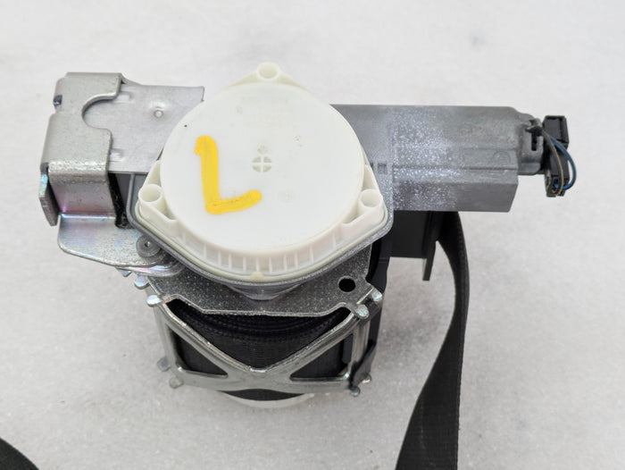 BMW F30 F36 F34 F31 F80 335xi 340xi 330xi 328xi 320i M3 Left/Driver Side Seatbelt 7272475