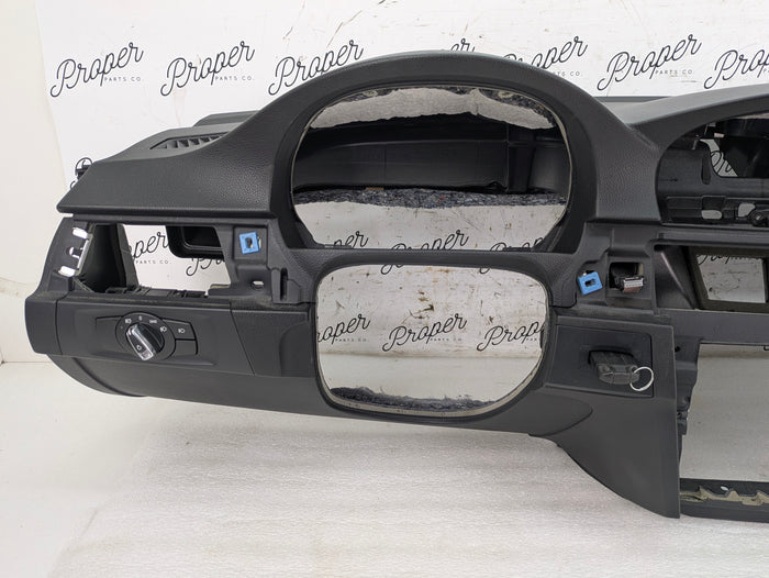 BMW E92 E91 E90 335xi 330xi 328xi 325xi 323i M3 Black Non-iDrive/Non-Navigation/Single Scoop Dashboard & Airbag 7143779