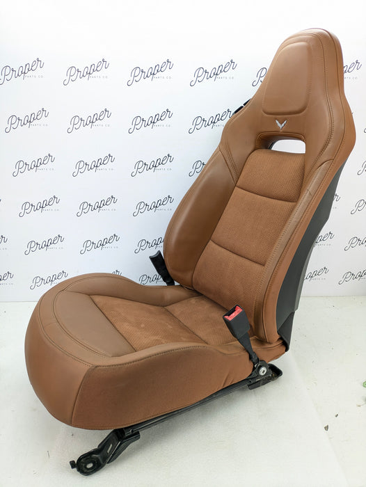 Chevrolet C7 Corvette Stingray 3LT Right/Passenger Side GT Napa Leather Heated & Vented Seat Kalahari Brown (346) *DAMAGED*