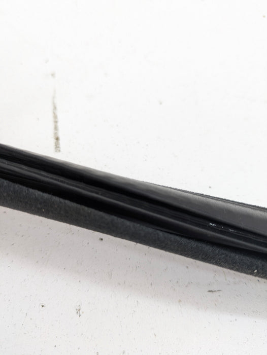BMW F36 435xi Black/Anthracite Sunroof Rubber Seal Gasket 8036477