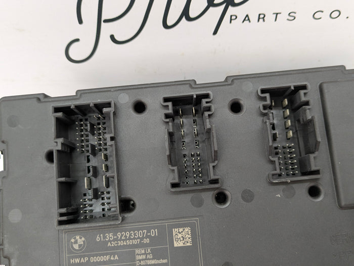 BMW F30 F33 F31 F32 F34 F36 3 & 4 Series Trunk Power Distribution Fuse Box 9261110