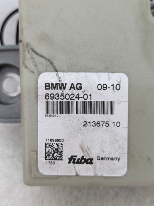 BMW E93 E90 E92 E91 3 Series Back Up Antenna Module 6935024