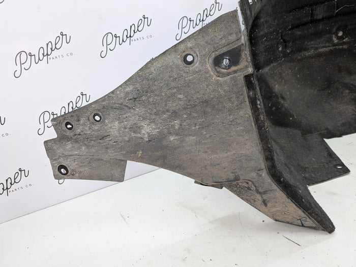 Chevrolet C7 Corvette Stingray Front Right/Passenger Side Wheelhouse Fender Liner 23327375 *DAMAGED*