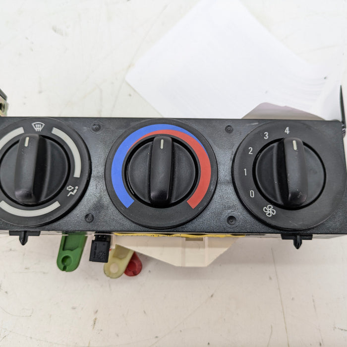 BMW Z3 M Roadster/M Coupe HVAC Climate Control Panel 8397702